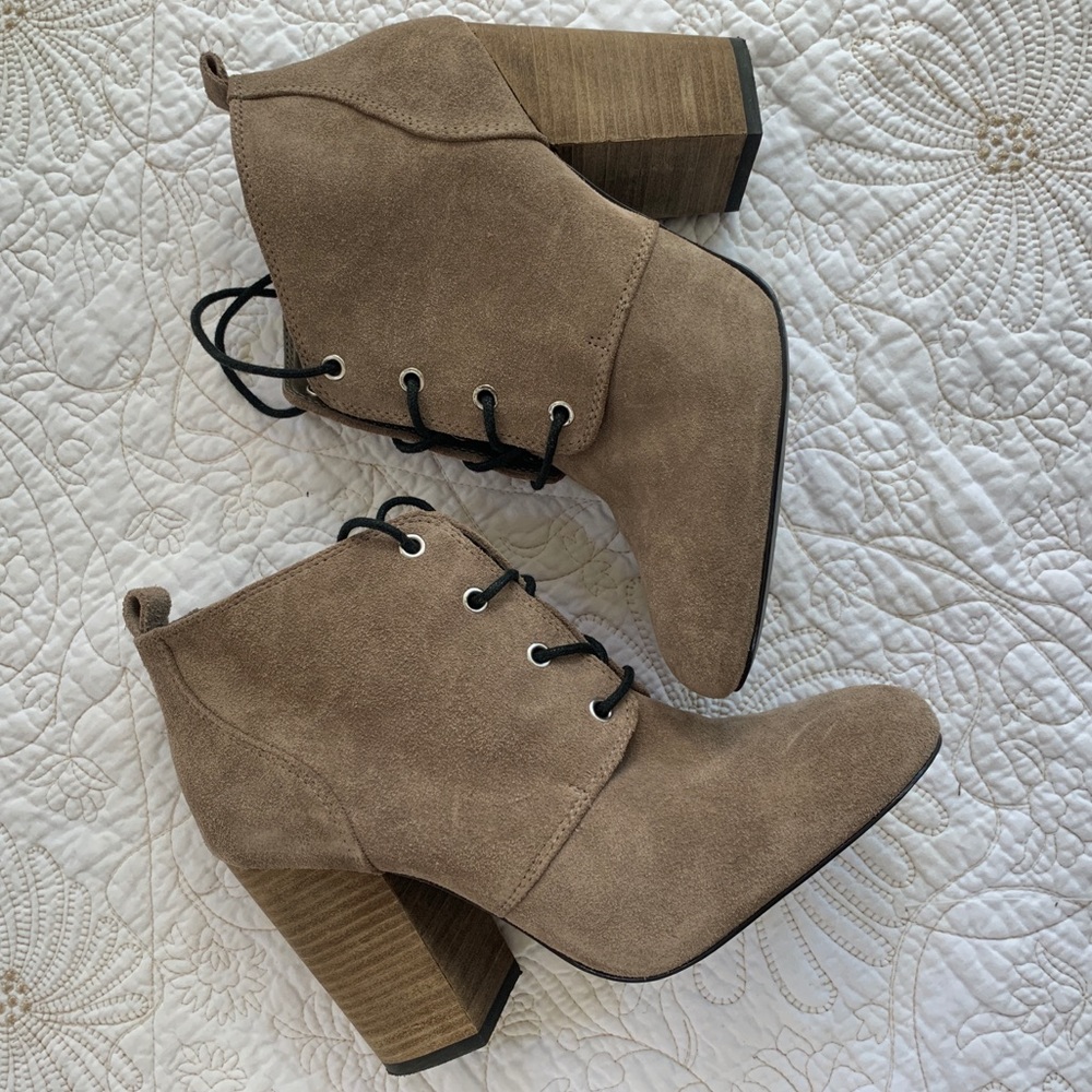 BCBG BG-Luca Suede Lace Up Ankle Bootie Taupe 8.5
